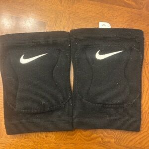 Nike Black Volleyball Knee Pads